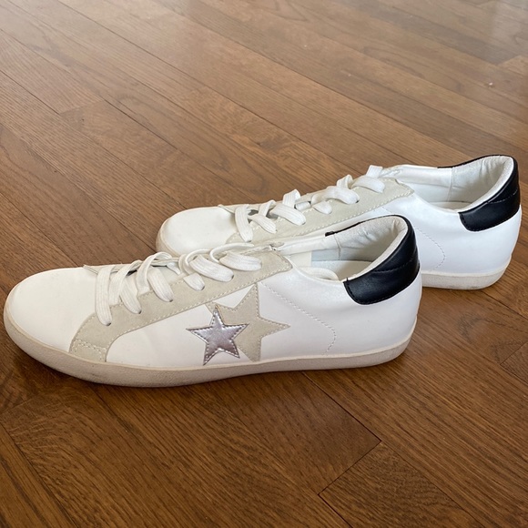 JustFab Shoes - Star Sneakers